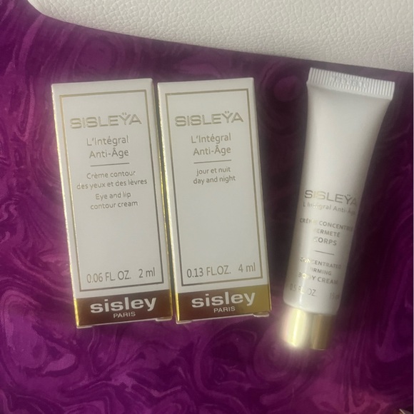 Sisley & LA MER ($300 value) - Picture 4 of 6